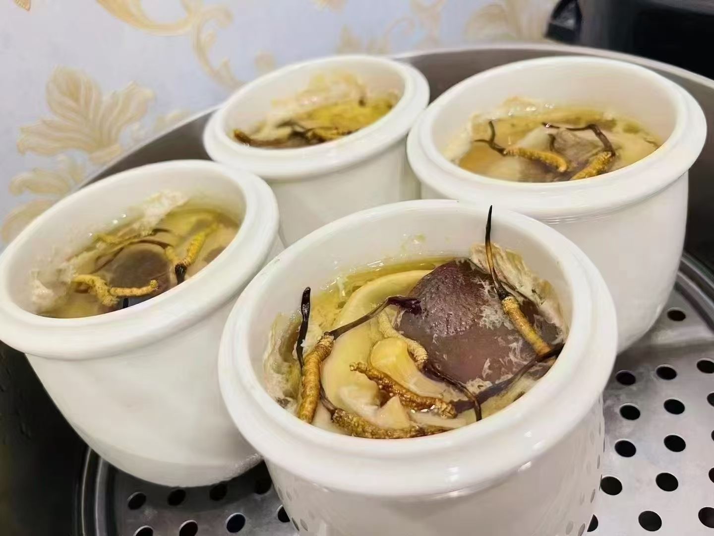 冬蟲夏草燉什么最好？5種黃金搭配讓滋補(bǔ)效果翻倍