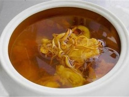 東強(qiáng)堂冬蟲夏草適合和什么一起燉更好